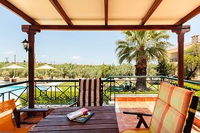 Astros Poolside Home -Enchanting Sunsets