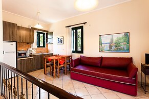 Astros Poolside Home -Enchanting Sunsets