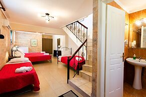 Astros Poolside Home -Enchanting Sunsets