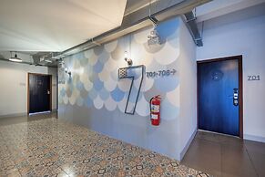 Montree Phuket Hotel