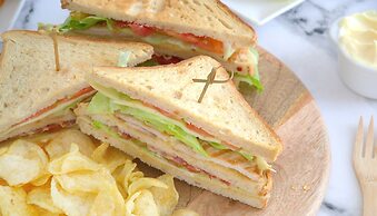 Montree Phuket Hotel