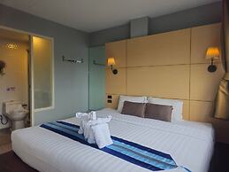Montree Phuket Hotel