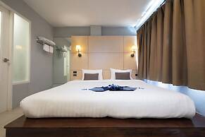 Montree Phuket Hotel