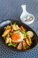 Montree Phuket Hotel