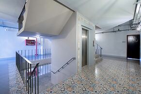 Montree Phuket Hotel