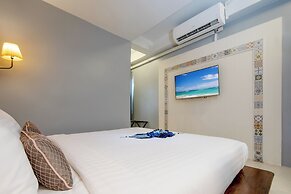 Montree Phuket Hotel