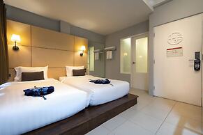 Montree Phuket Hotel