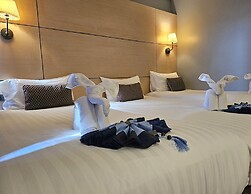 Montree Phuket Hotel