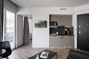 WYZ Athens Apartments by UPSTREET