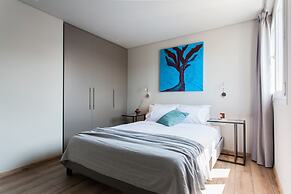 WYZ Athens Apartments by UPSTREET