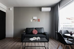 WYZ Athens Apartments by UPSTREET