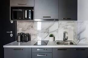 WYZ Athens Apartments by UPSTREET