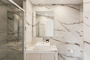 WYZ Athens Apartments by UPSTREET