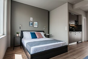 WYZ Athens Apartments by UPSTREET