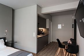 WYZ Athens Apartments by UPSTREET