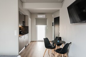 WYZ Athens Apartments by UPSTREET