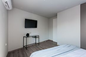 WYZ Athens Apartments by UPSTREET