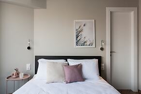 WYZ Athens Apartments by UPSTREET