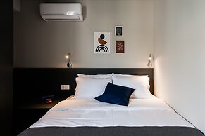 WYZ Athens Apartments by UPSTREET