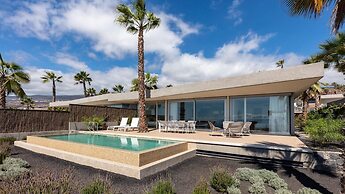 Los Jardines de Abama Suites