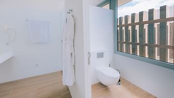 Los Jardines de Abama Suites