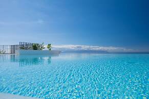 Los Jardines de Abama Suites