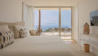 Los Jardines de Abama Suites