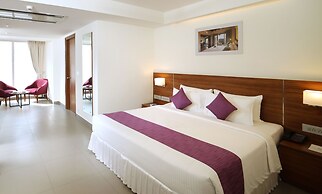 Lilac Hotel 5th Block