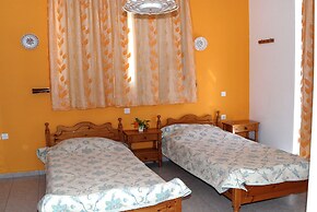 Marianthi Studios Stegna