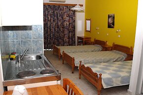 Marianthi Studios Stegna