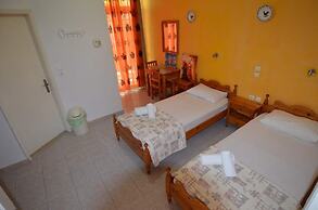 Marianthi Studios Stegna