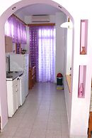 Marianthi Studios Stegna