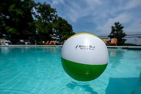 River's Rest Marina & Resort