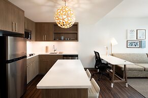 Element Austin at The Domain