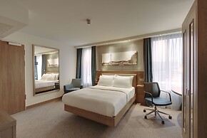 Hampton by Hilton Düsseldorf City Centre