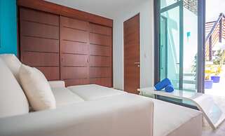 New Apartment Private Pool and Terrace