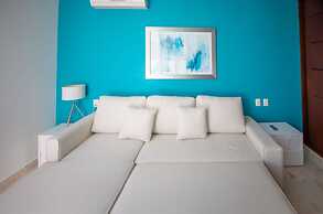 New Apartment Private Pool and Terrace