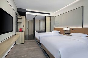 Courtyard by Marriott Luoyang