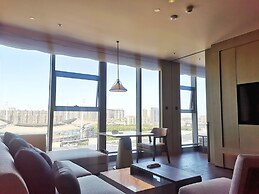 Courtyard by Marriott Luoyang