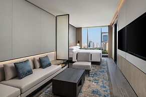 Courtyard by Marriott Luoyang