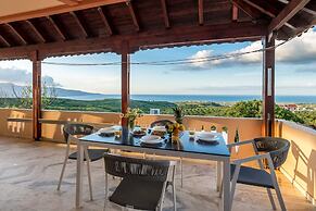 Chania Poolside Resort - Panoramic Seaview Lodging