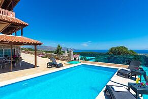 Chania Poolside Resort - Panoramic Seaview Lodging