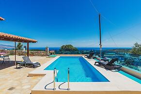 Chania Poolside Resort - Panoramic Seaview Lodging