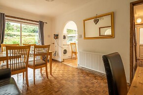 4-bed Detached, Pet Friendly House in Nelson