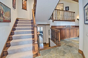 349 Holden Rd. 5 Bedroom Home by RedAwning