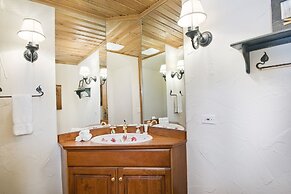 349 Holden Rd. 5 Bedroom Home by RedAwning