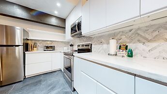 Bigwood 63 Cozy Mountain Home, 1 Car Garage, Close to Eagle Lodge by R