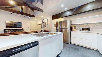 Bigwood 63 Cozy Mountain Home, 1 Car Garage, Close to Eagle Lodge by R