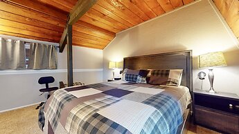 Bigwood 63 Cozy Mountain Home, 1 Car Garage, Close to Eagle Lodge by R