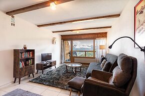 The Valley-nest Apartment